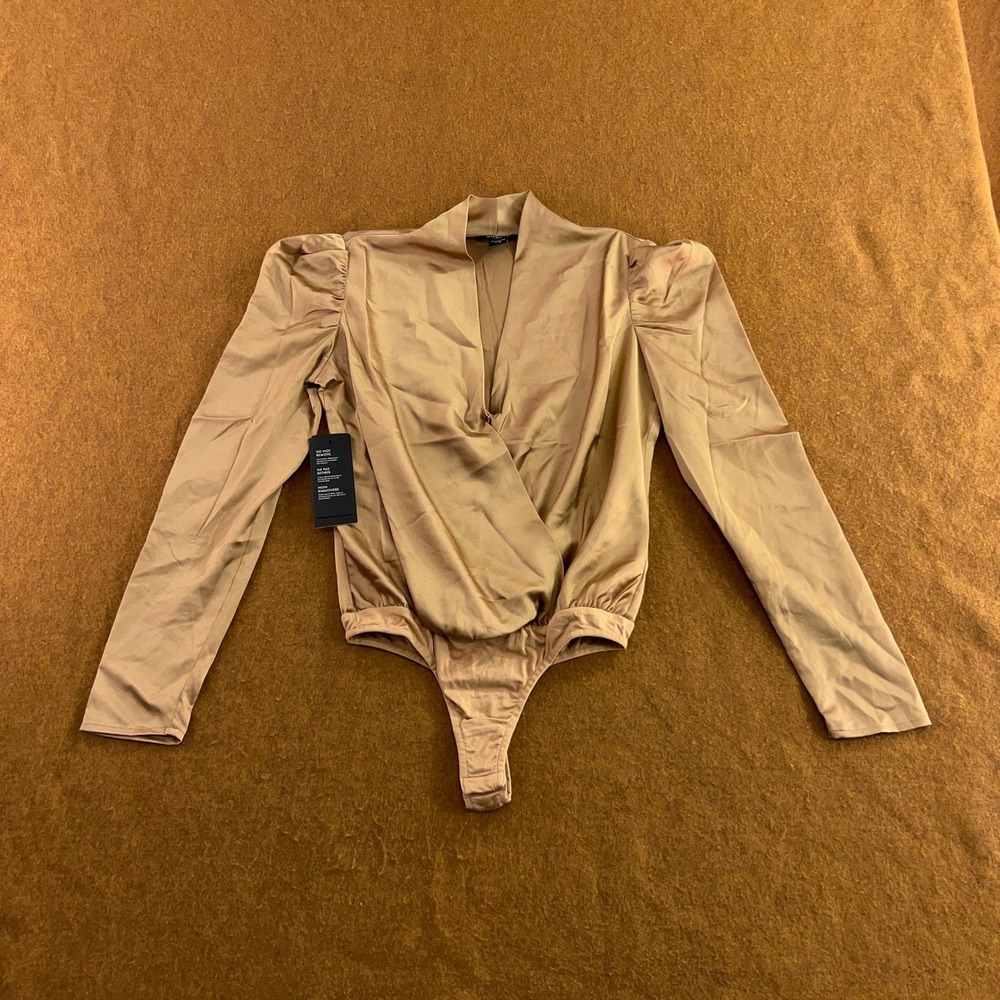 Marciano by Guess Womens 4 Macchiato Gold Regina Puff Sleeve Wrap Bodysuit NWT